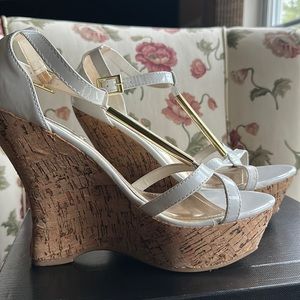 Steve Madden White Wedges
